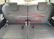 Toyota Noah Hybrid G 2015