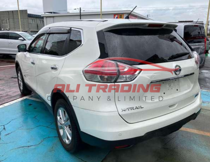 Nissan X-Trail Hybrid 4WD 20X Emergency Brake