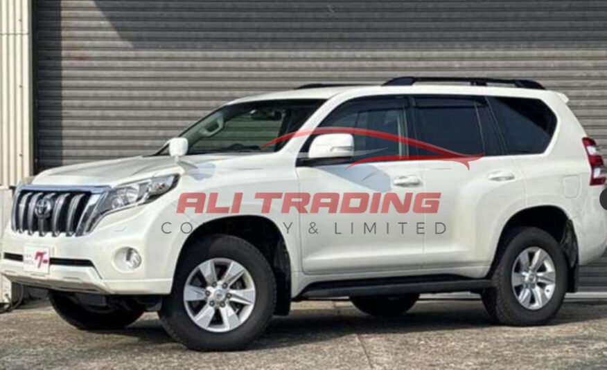 Toyota Land Cruiser 2015 TX 4WD