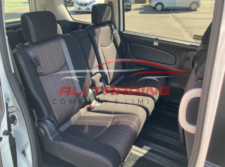 Nissan Serena 2015 Highway Star Hybrid Safety