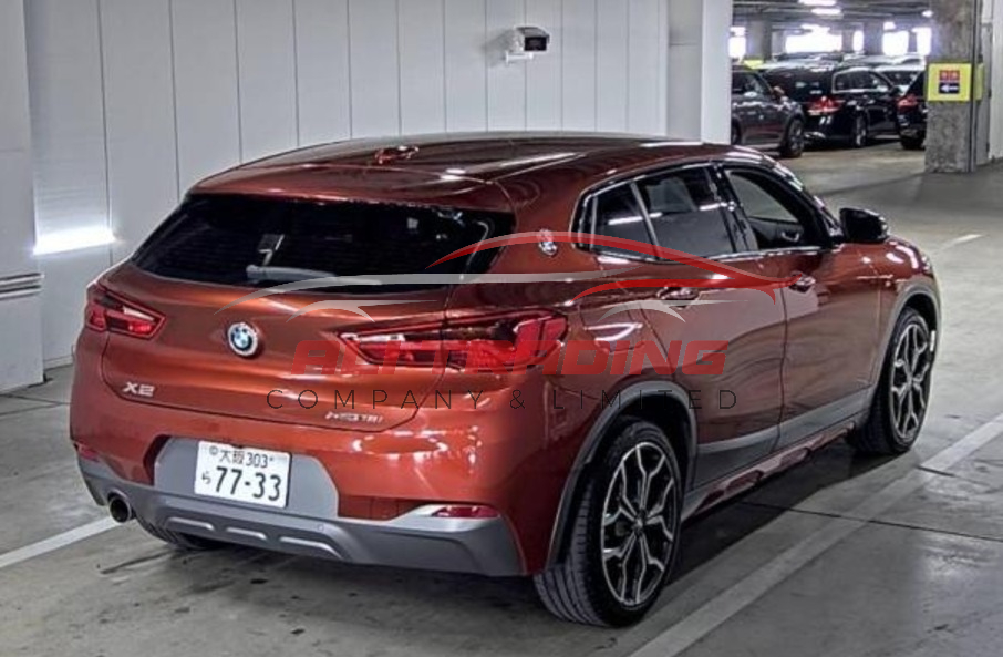 BMW X2