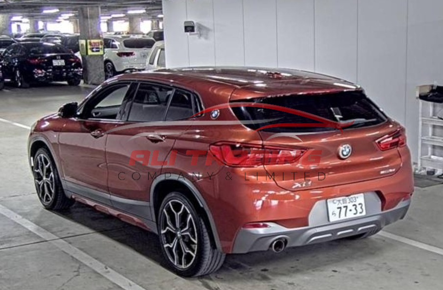 BMW X2