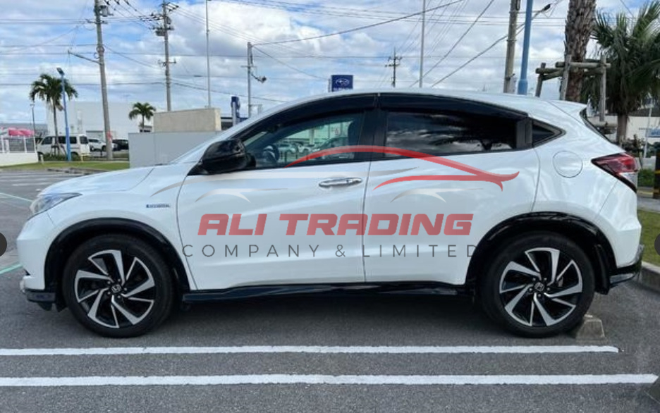 Honda Vezel Hybrid RS