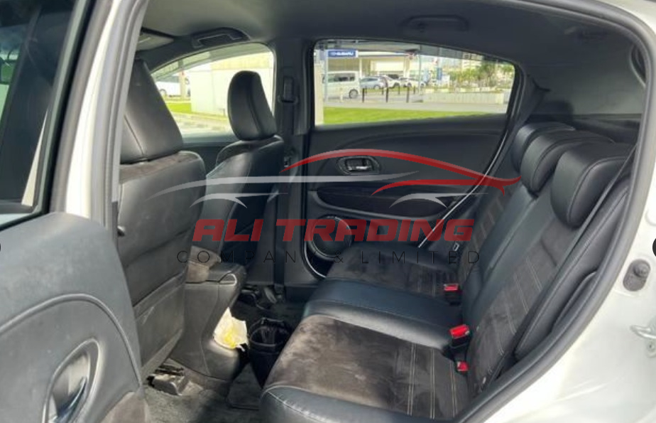 Honda Vezel Hybrid RS