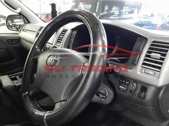 Toyota Hiace Van Super GL