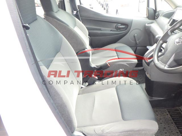 Nissan NV200 DX