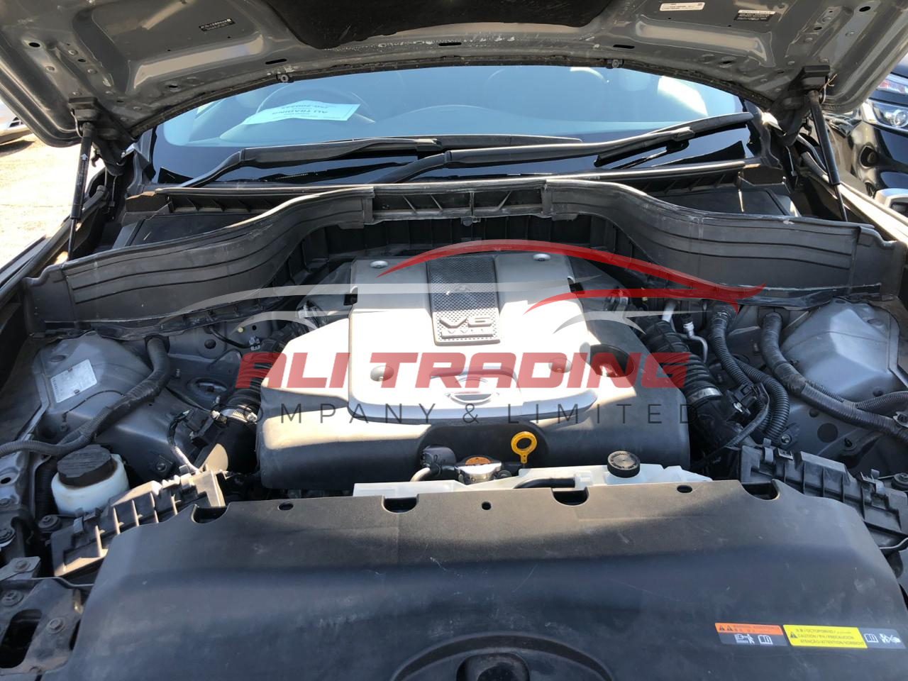 Nissan Skyline Crossover 370GT