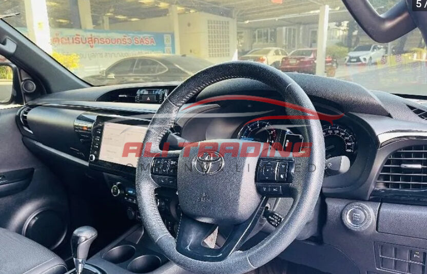 Toyota Hilux Revo 2.8 Double Cab G Rocco