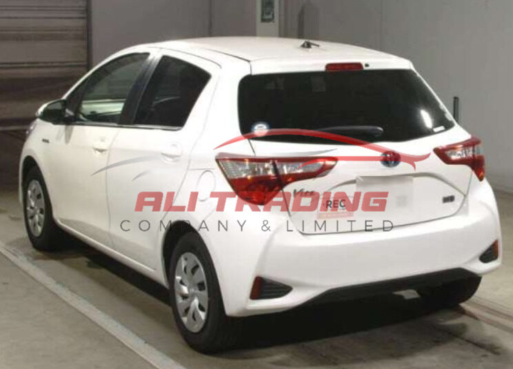 Toyota Vitz Hybrid F