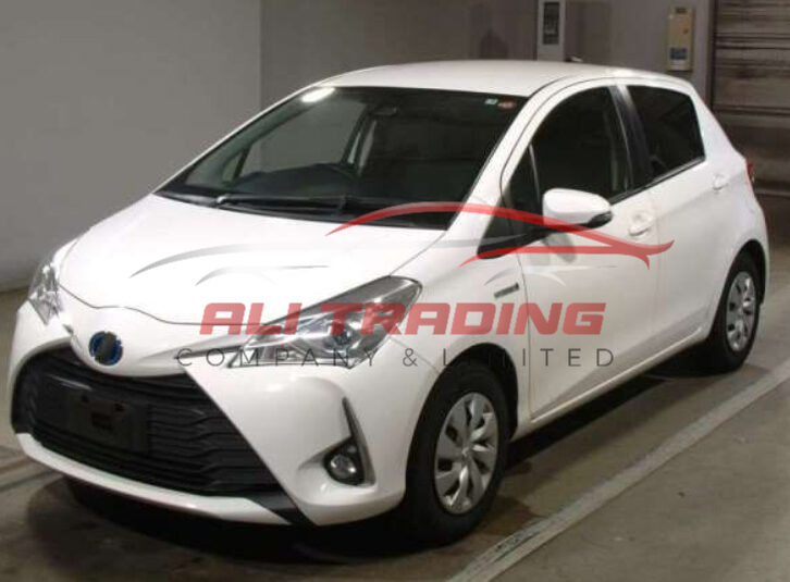 Toyota Vitz Hybrid F