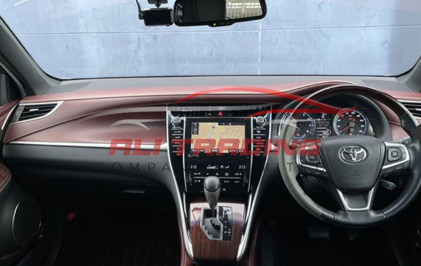 Toyota Harrier 2.0 Premium Advanced Package