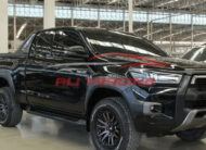 Toyota Hilux Revo 2.4 SmartCab Prerunner Rocco Pickup