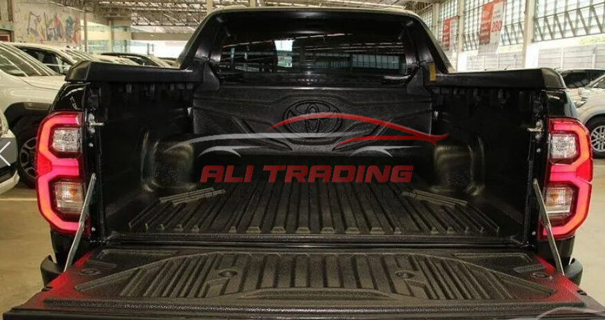 Toyota Hilux Revo 2.4 SmartCab Prerunner Rocco Pickup