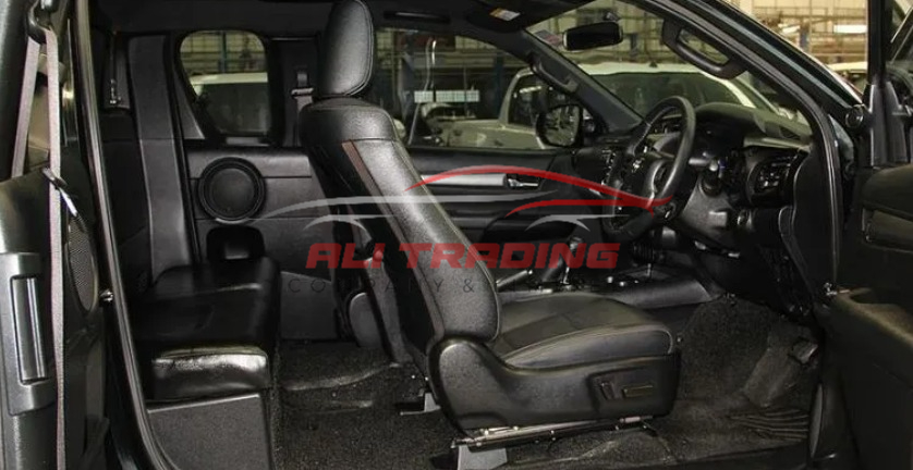 Toyota Hilux Revo 2.4 SmartCab Prerunner Rocco Pickup