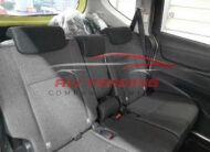 Toyota Sienta Hybrid fan Base G