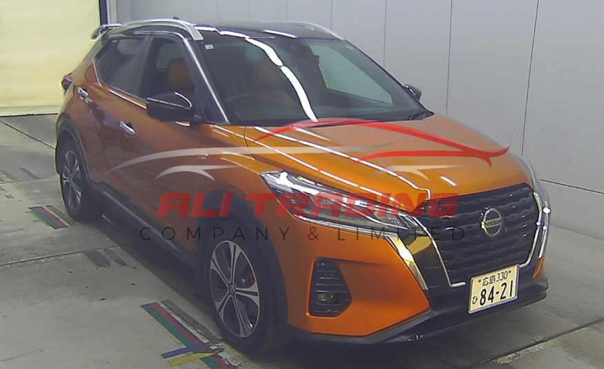 Nissan Kicks E-Power X Two-Tone