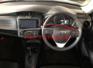 Toyota Corolla Axio EX