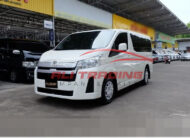 Toyota Hiace GL Van