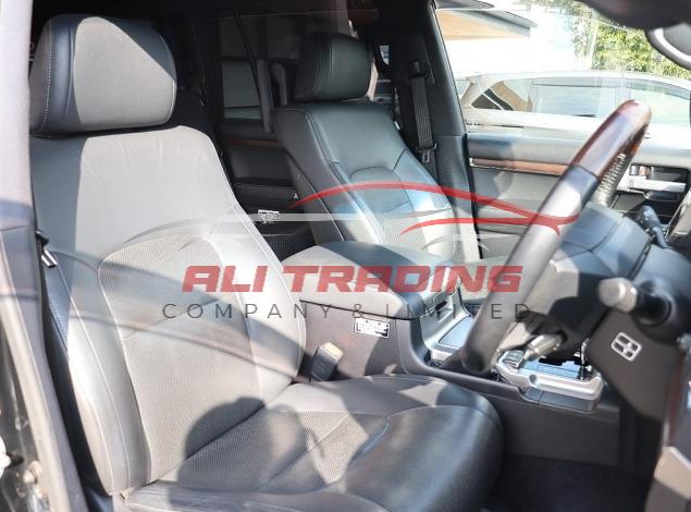 Toyota Land Cruiser ZX