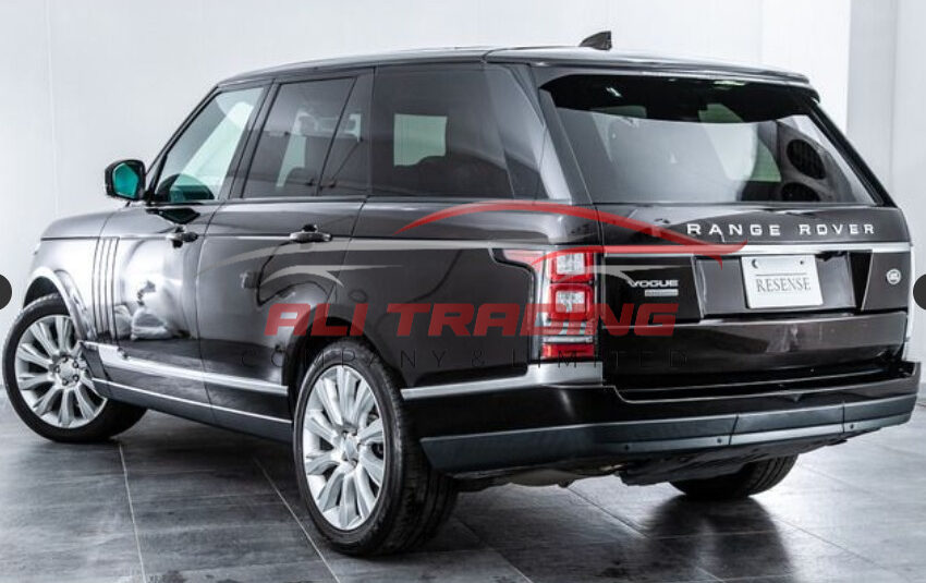 Range Rover-5.0 V8 Supercharged Vogue
