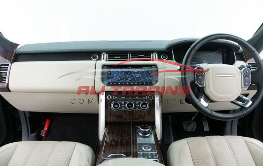 Range Rover-5.0 V8 Supercharged Vogue