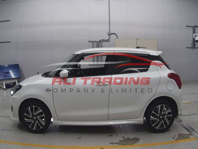 Suzuki Swift Hybrid RS