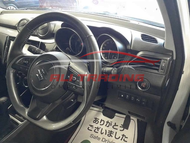 Suzuki Swift Hybrid RS