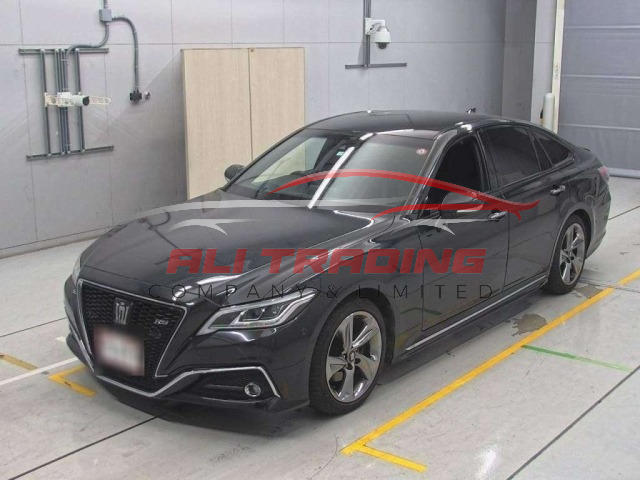Toyota Crown Athletics RS Advance
