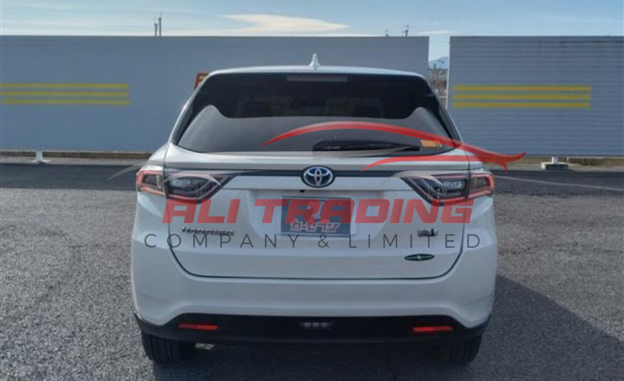 Toyota Harrier 2.5 Hybrid E-Four Elegance