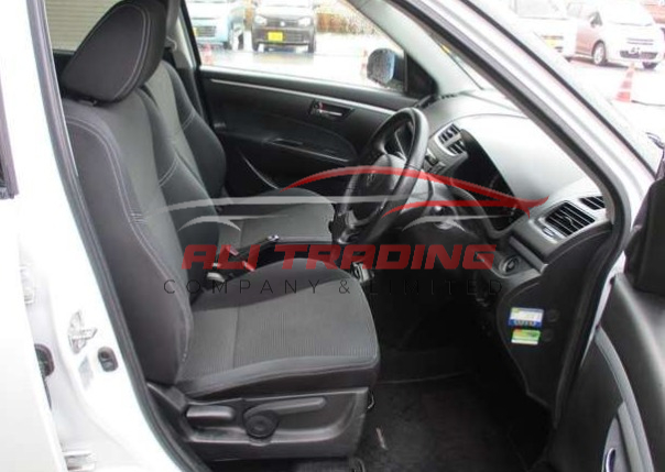 Suzuki Swift RS