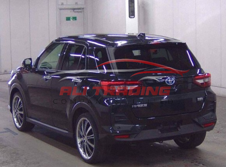 Toyota Raize Hybrid G