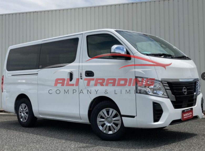 Nissan Caravan EX-Premium 6-Seater Van