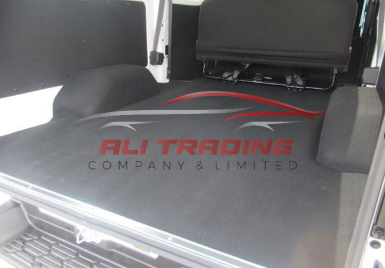 Nissan Caravan EX-Premium 6-Seater Van