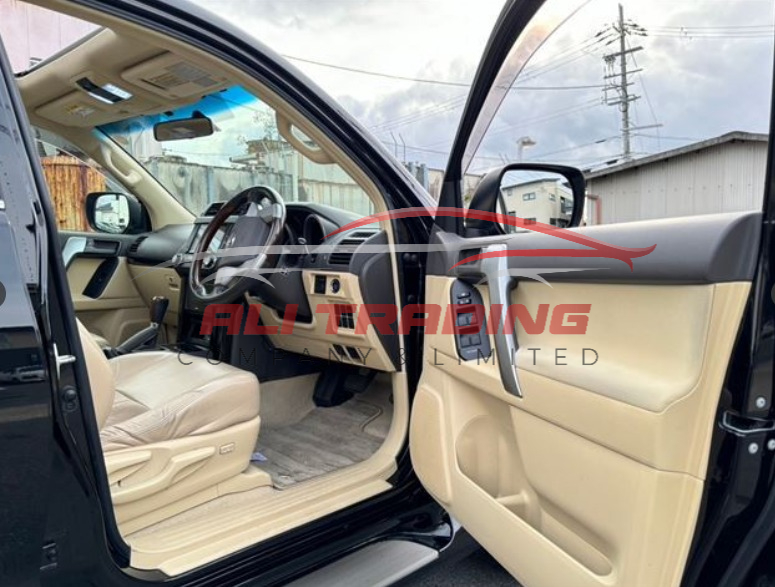 Toyota Land Cruiser Prado TX-Premium 7-Seater