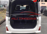 Toyota Voxy – ZS Sparkle