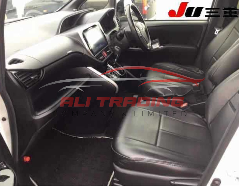 Toyota Voxy – ZS Sparkle