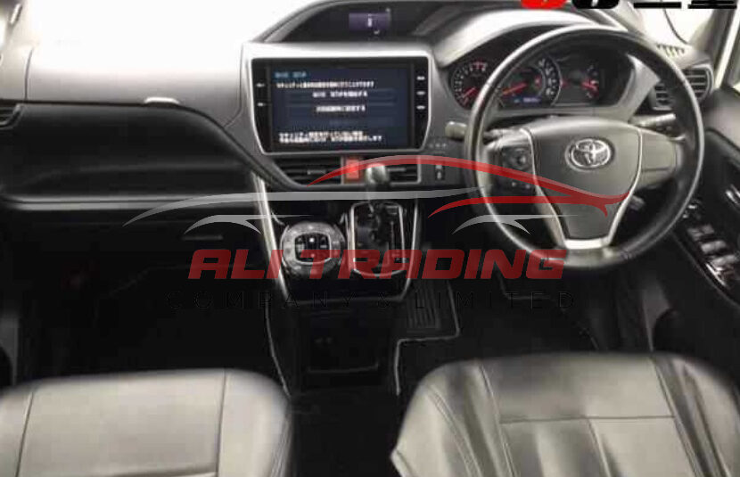 Toyota Voxy – ZS Sparkle