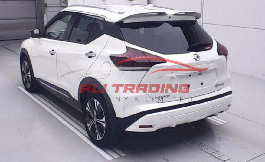 Nissan Kicks X Two-Tone Interior Edition