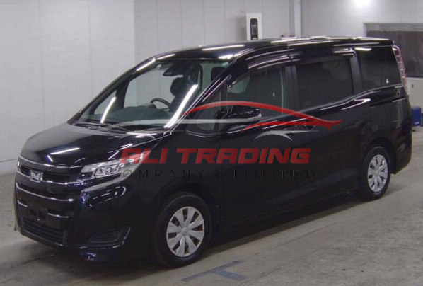 Toyota Noah X Edition
