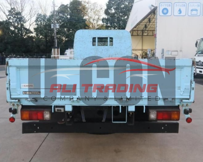 Hino Dutro – Small Truck