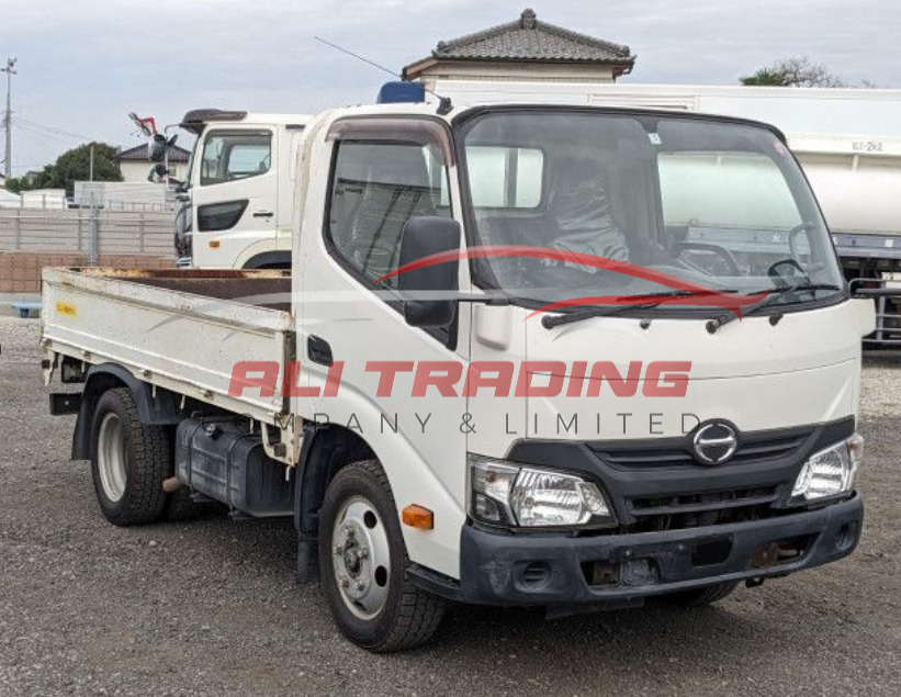 Hino Dutro – No Power Gate, Built-in-Body, 2WD
