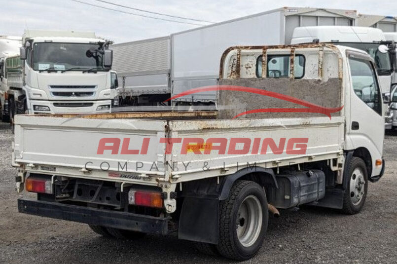 Hino Dutro – No Power Gate, Built-in-Body, 2WD
