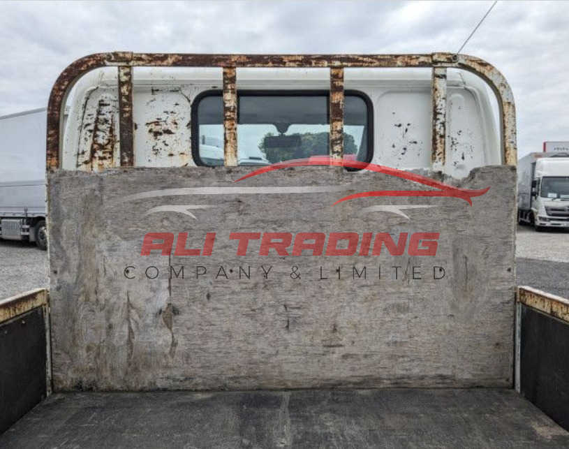 Hino Dutro – No Power Gate, Built-in-Body, 2WD