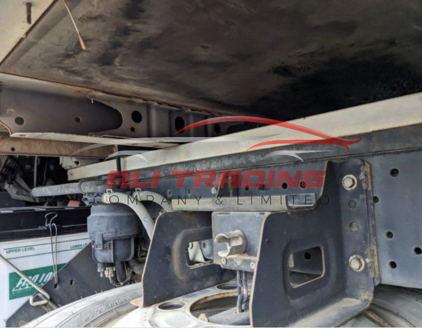 Hino Dutro – No Power Gate, Built-in-Body, 2WD