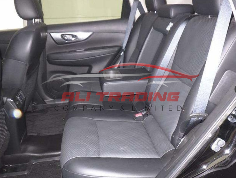 Nissan X Trail 4WD Hybrid