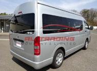 Toyota Hiace Commuter – 4WD