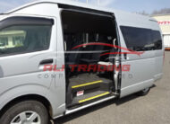Toyota Hiace Commuter – 4WD