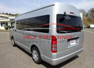 Toyota Hiace Commuter – 4WD