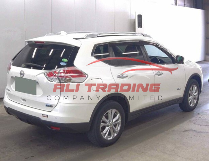 Nissan X Trail – 20XHV Emabre PG 4WD