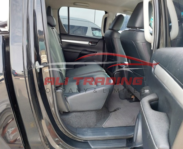 Toyota Hilux 2.4 4WD